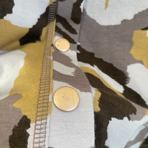 LOGO Lounge by Lori Goldstein Tunic Button Down Top in Army Abstract Print Sz L - Picture 6 of 9